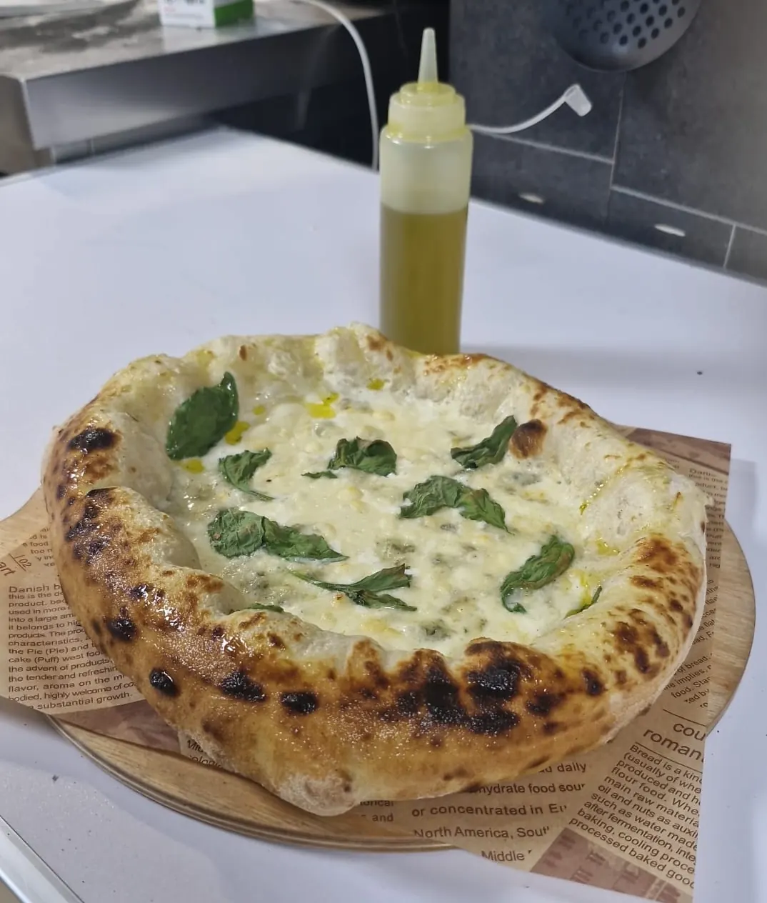 Pizza quattro formaggi